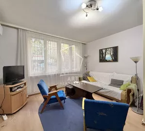 Slavujev Venac, Zvezdara opština, Beograd, 2.5 stan | 4zida.rs
