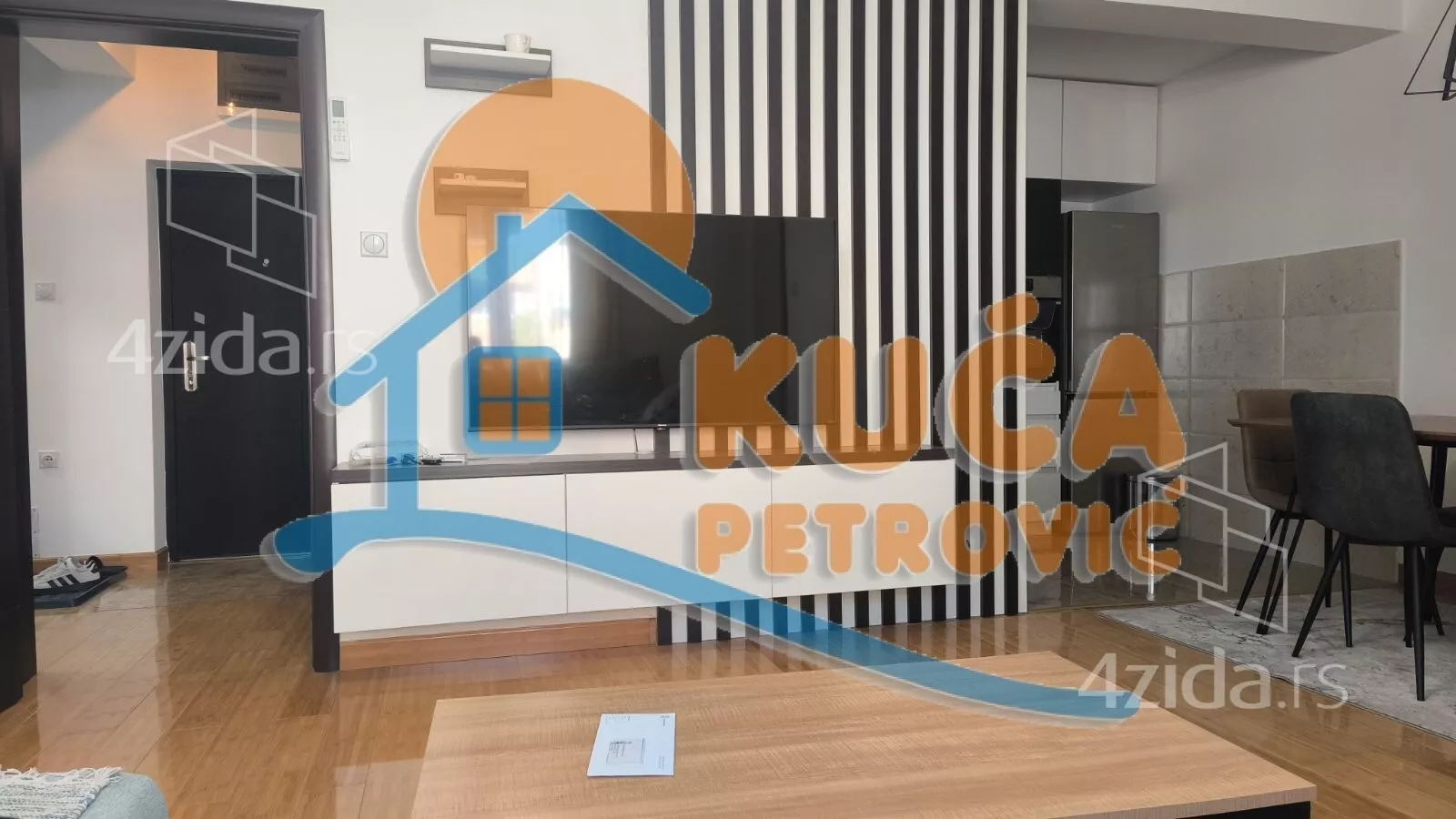 Dvoiposoban stan | 4zida