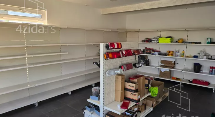 Poslovni prostor | 4zida