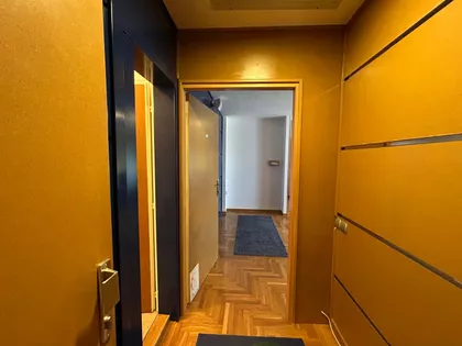 BRACE BARUH | 4zida.rs