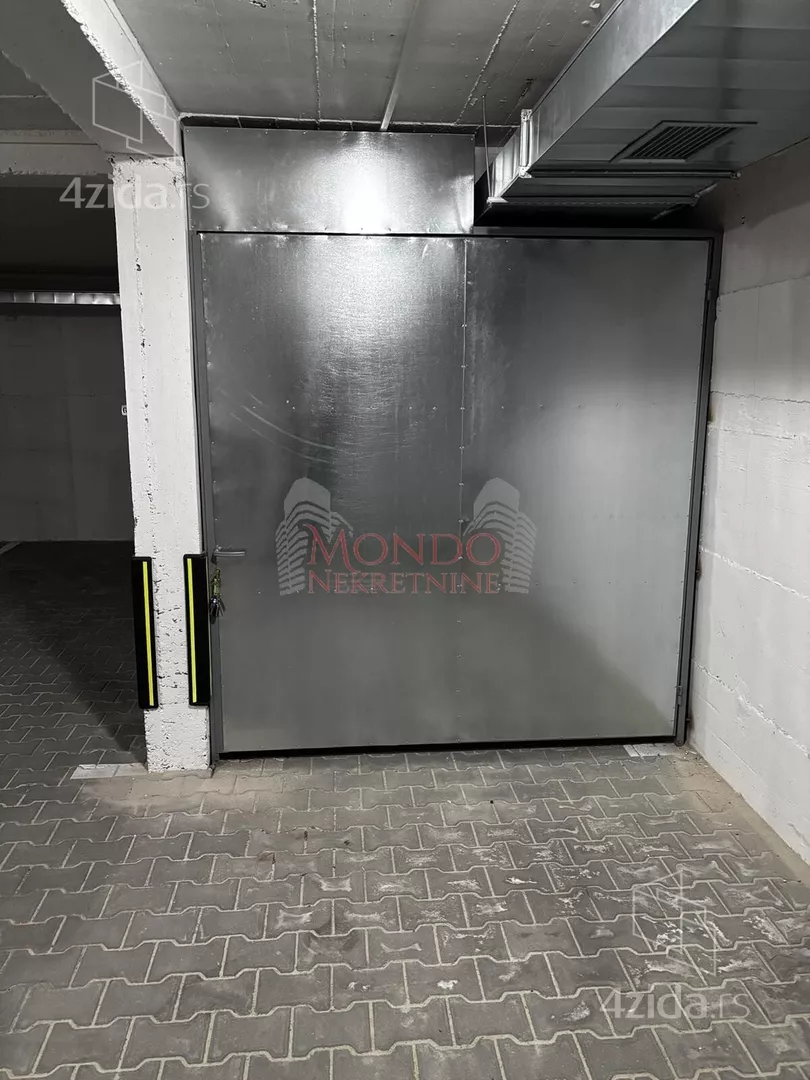 Garaža/Parking | 4zida