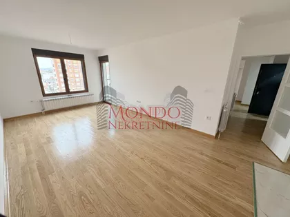 Dom Zdravlja | 4zida.rs