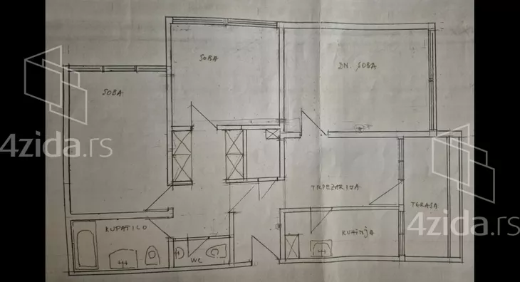 Trosoban stan | 4zida
