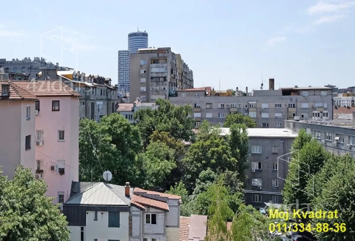 Petosoban stan | 4zida