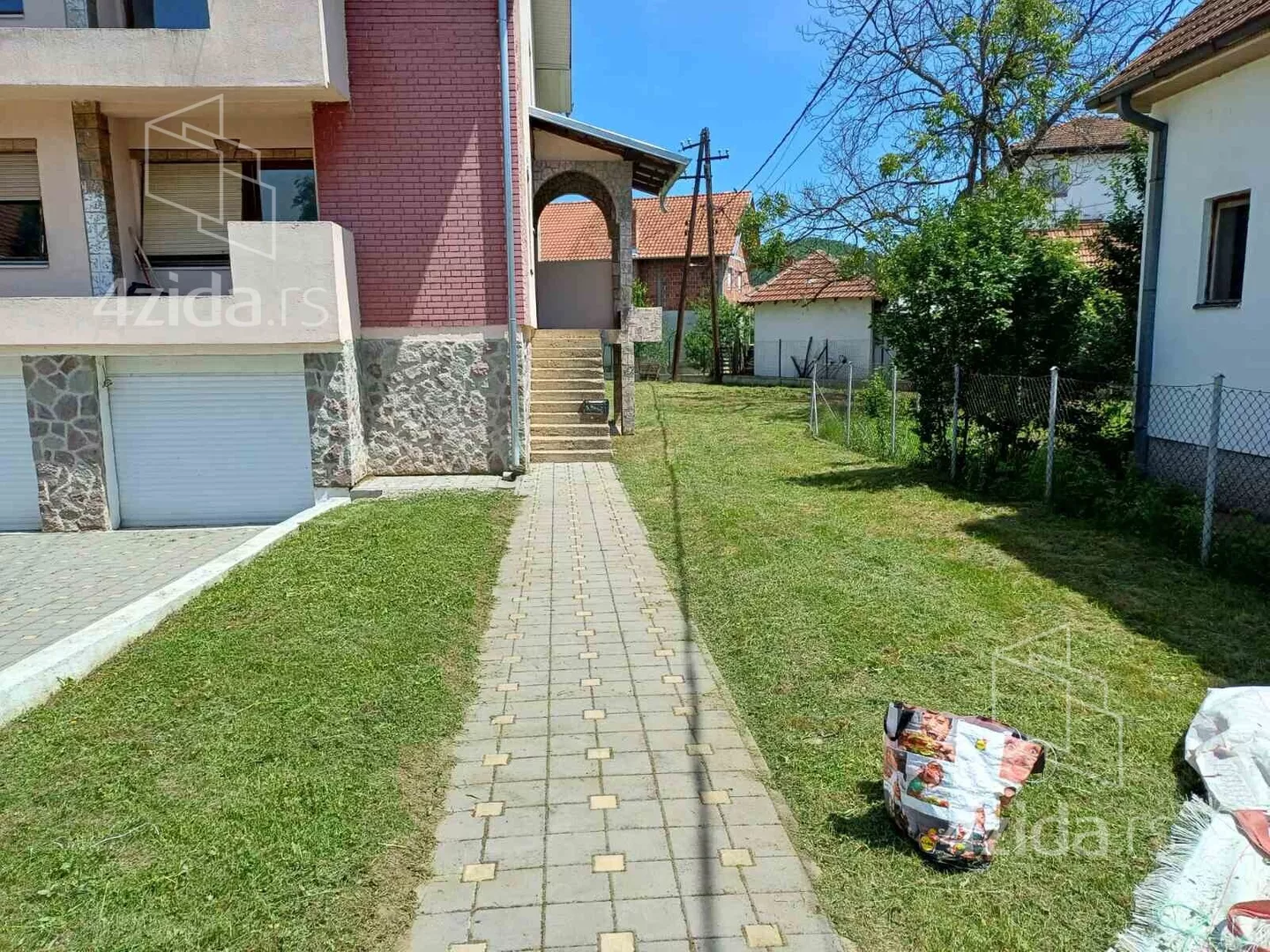 3-etažna kuća | 4zida