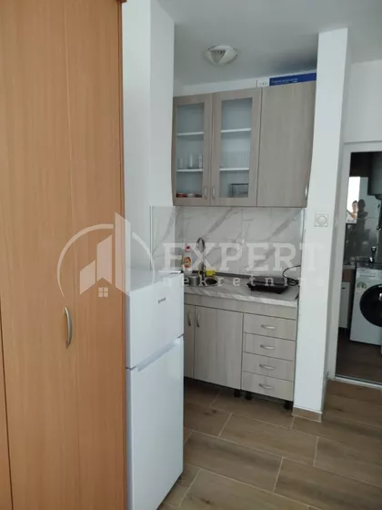 Obrenovićeva | 4zida.rs
