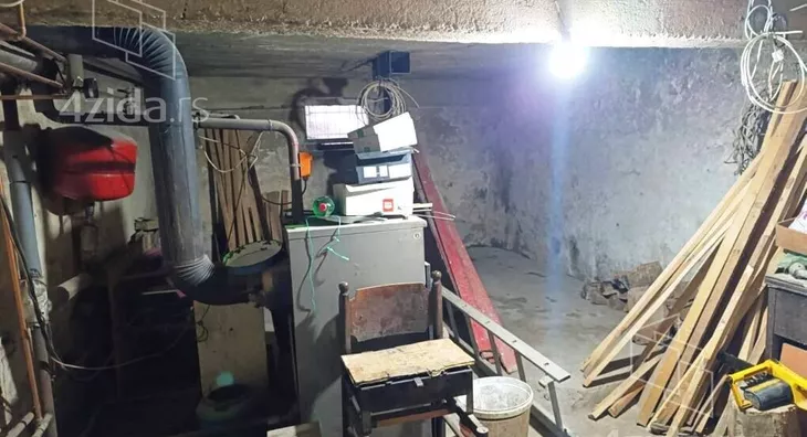 3-etažna kuća | 4zida