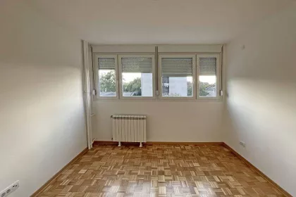 Požeška bb | 4zida.rs