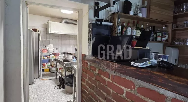 Lokal | 4zida