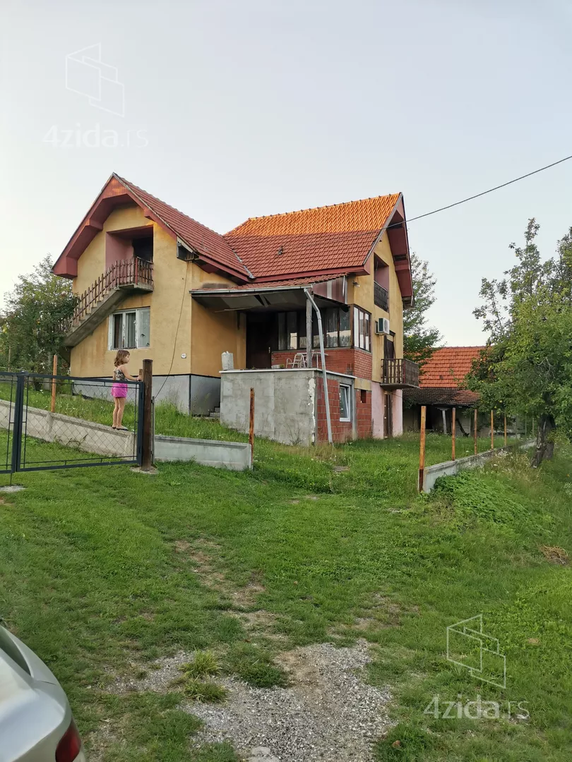 2-etažna kuća | 4zida