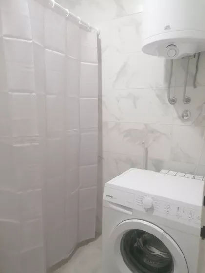 Majora Omera Mehića 13 | 4zida.rs