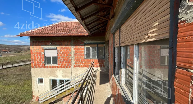 2-etažna kuća | 4zida