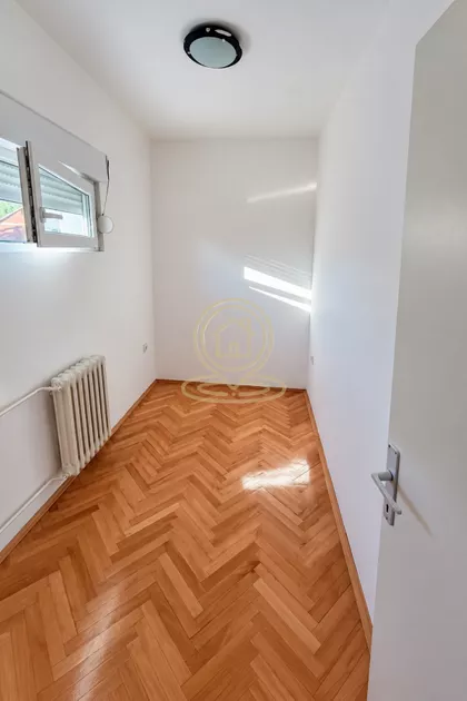 Cvetkova Pijaca | 4zida.rs