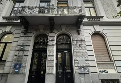 Francuska | 4zida.rs