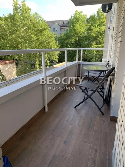 (Super Vero)  - Bulevar Arsenija Čarnojevića | 4zida.rs