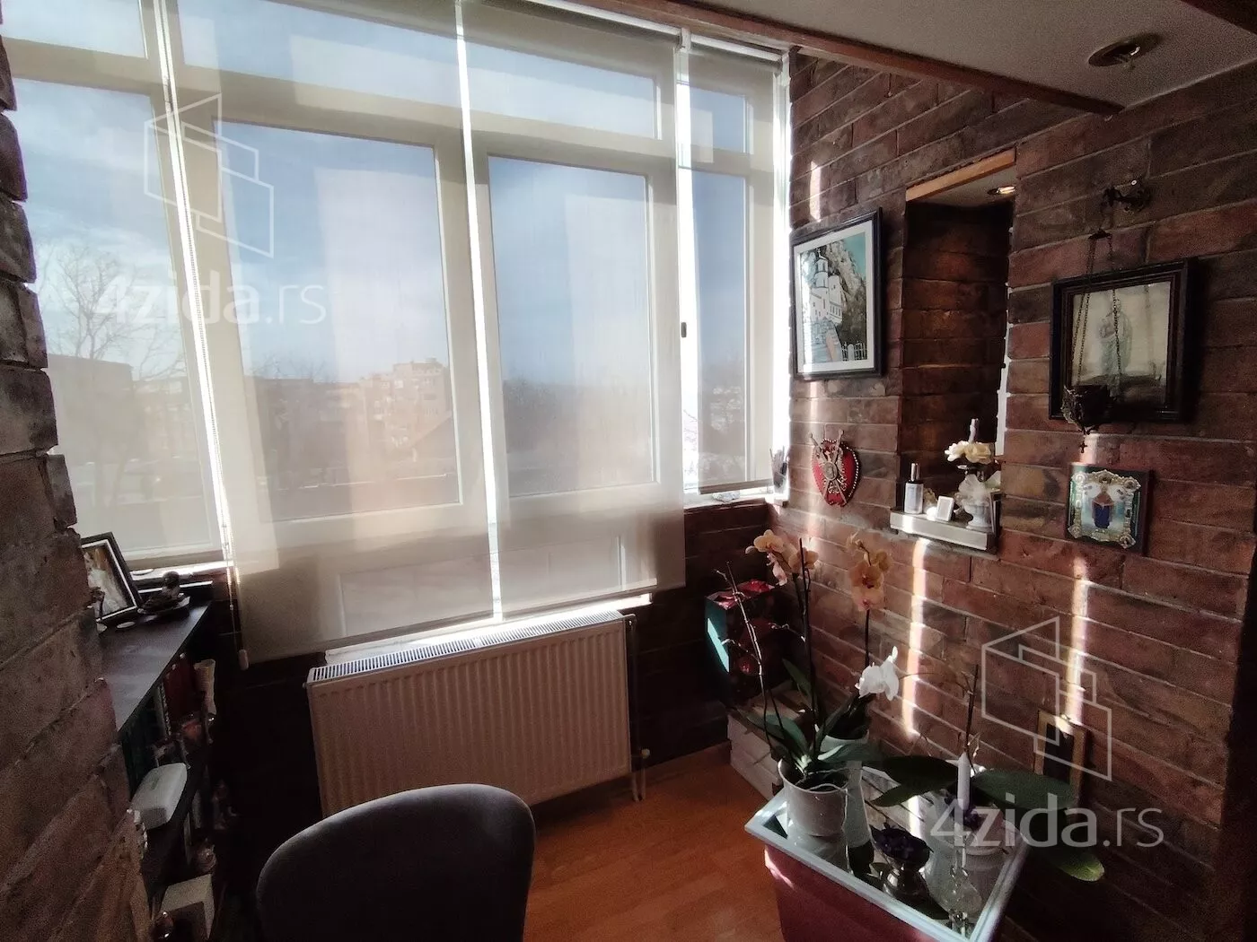 Jednoiposoban stan | 4zida