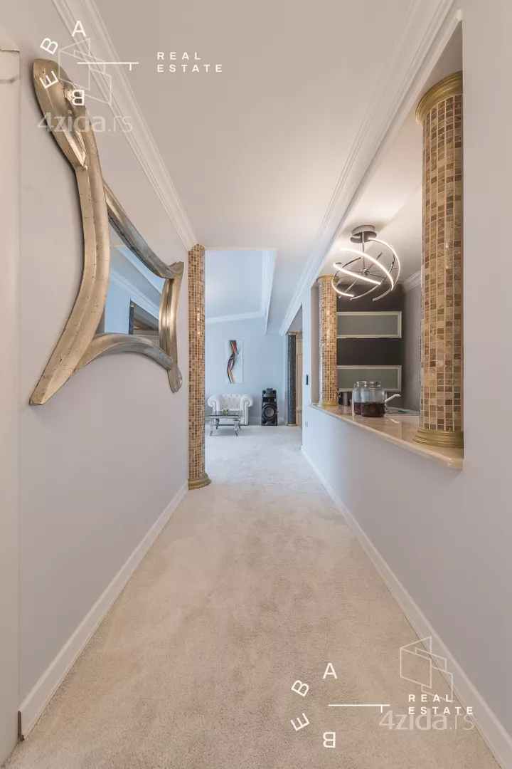 Šestosoban stan | 4zida