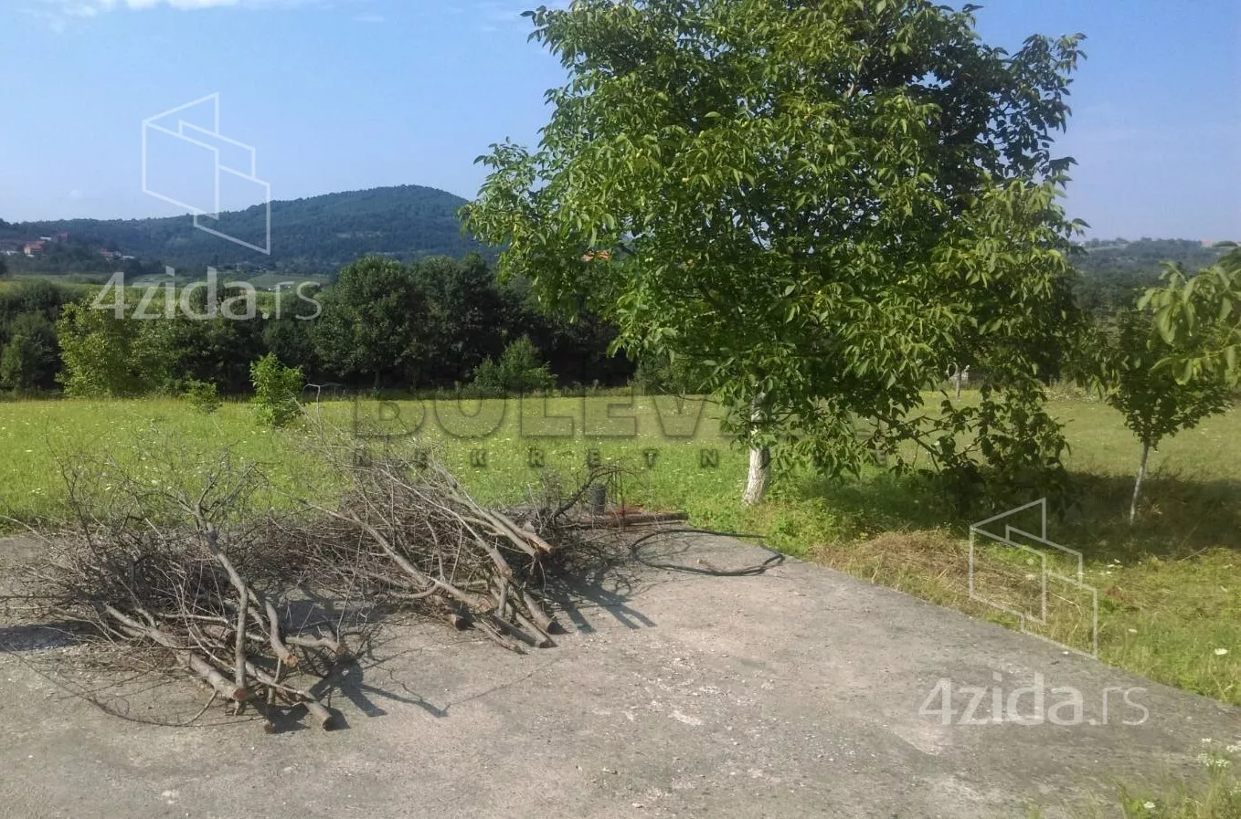 Građevinsko zemljište | 4zida