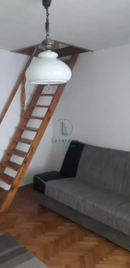 Crveni Krst Vračar | 4zida.rs