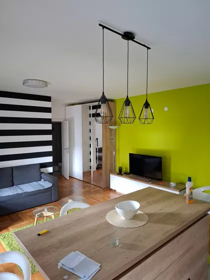 Prvomajska 9 | 4zida.rs