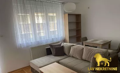 LAZE KOSTIĆA | 4zida.rs