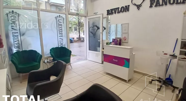 Poslovni prostor | 4zida