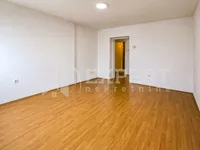 Dom Zdravlja, Medijana, Gradske lokacije, Niš | 4zida.rs