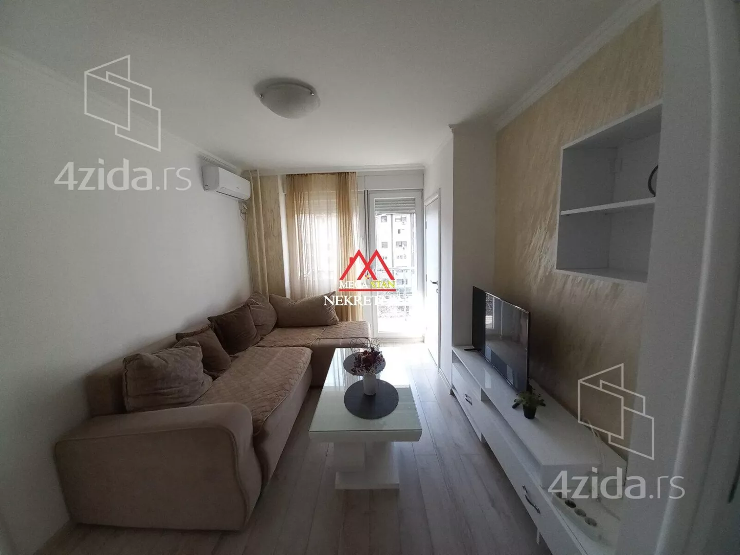 Dvoiposoban stan | 4zida