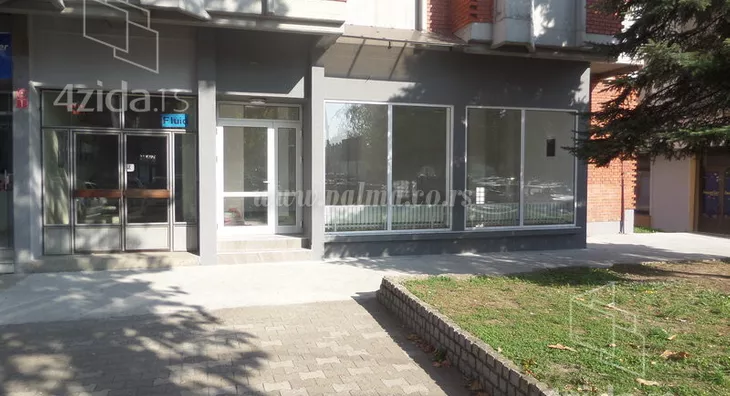 Poslovni prostor | 4zida