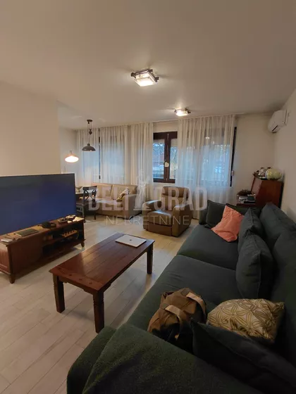 Triše Kaclerovića | 4zida.rs