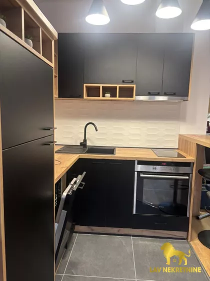 SIME MATAVULJA | 4zida.rs