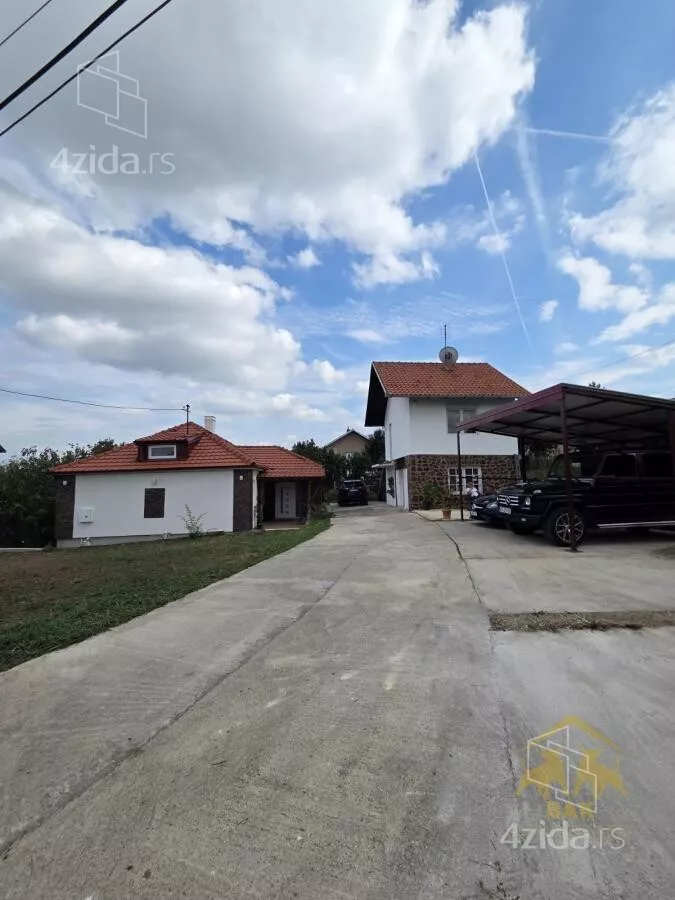 Kuća | 4zida
