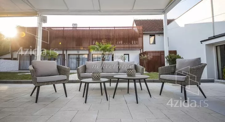 Ugostiteljski objekat | 4zida