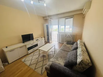 Stara Detelinara | 4zida.rs