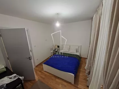 Vojvođanska | 4zida.rs