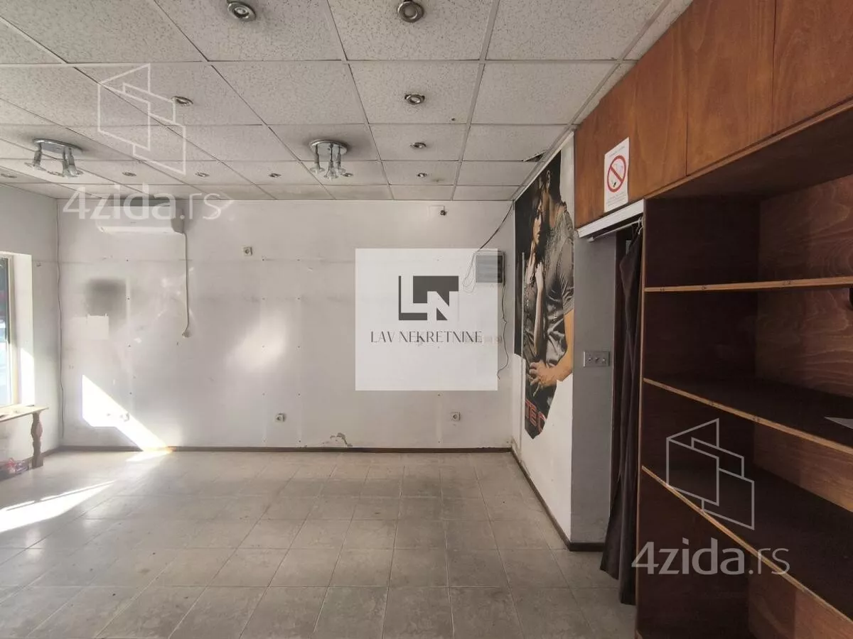 Lokal | 4zida