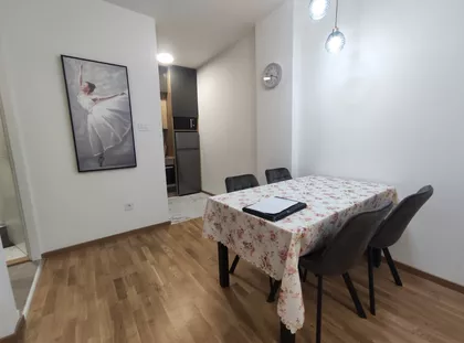 Rumenački Put | 4zida.rs