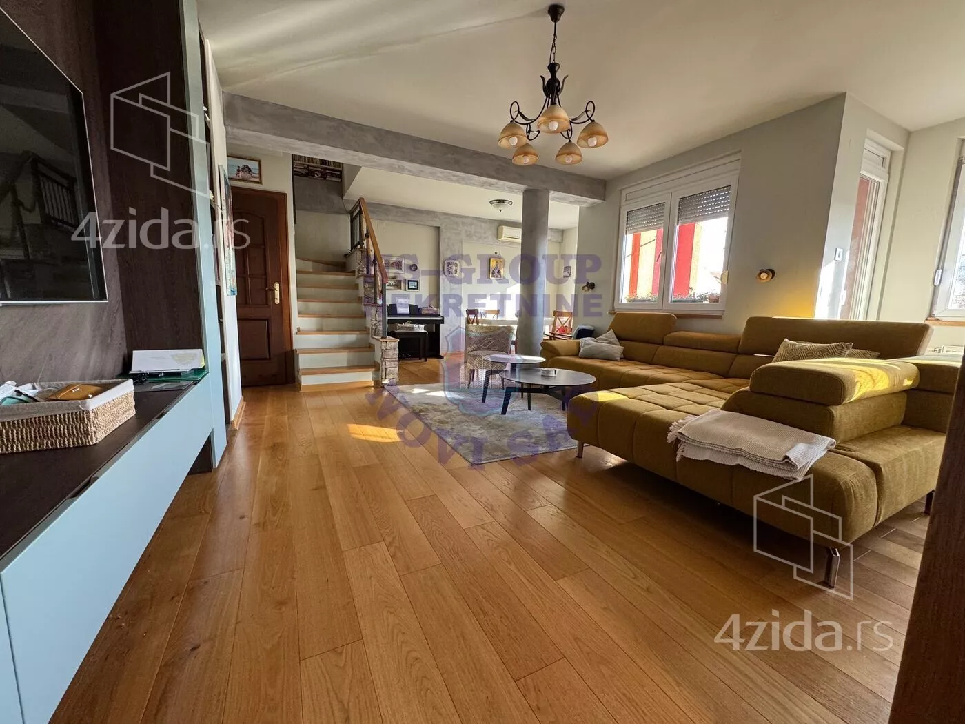 Četvorosoban stan | 4zida