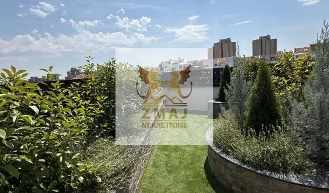 Šestosoban stan | 4zida