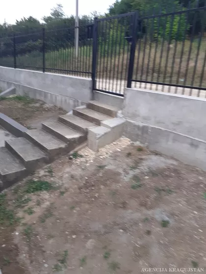 Bresnica | 4zida.rs