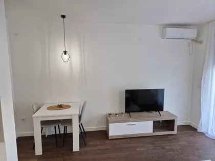 Majora Vladana Mikićevića | 4zida.rs