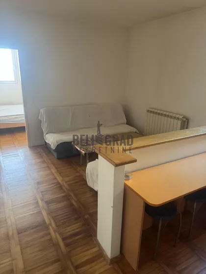 17. oktobra | 4zida.rs