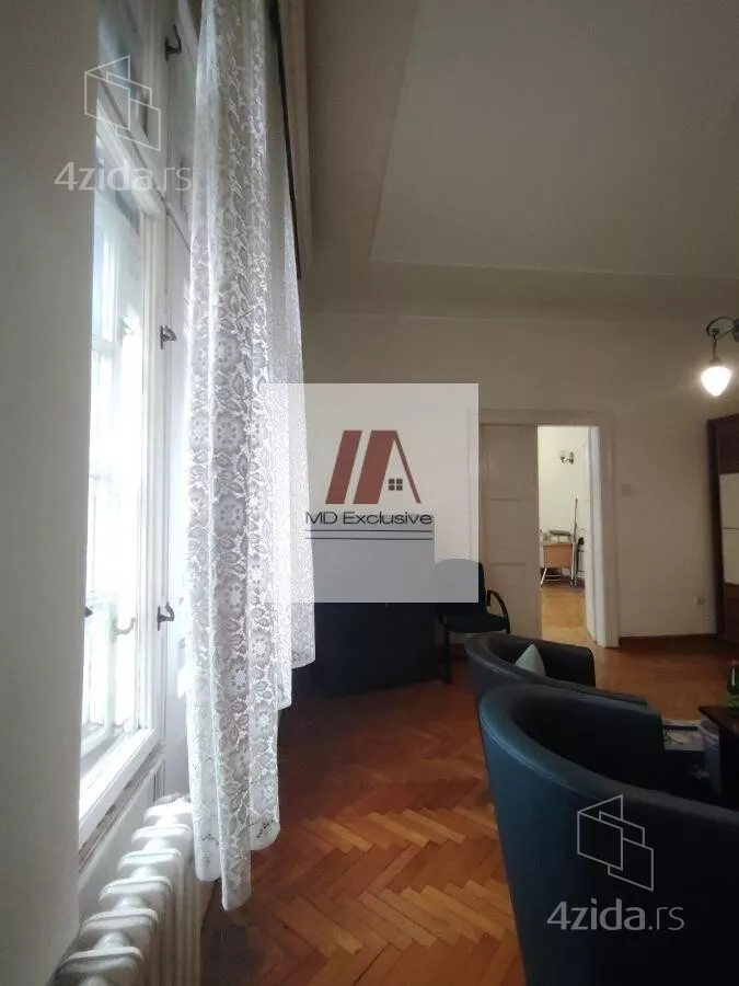Šestosoban stan | 4zida
