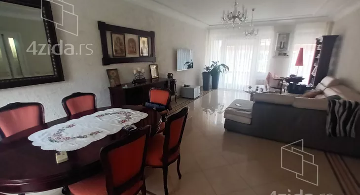 4-etažna kuća | 4zida