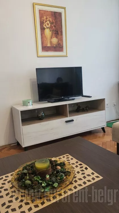 CENTAR | 4zida.rs