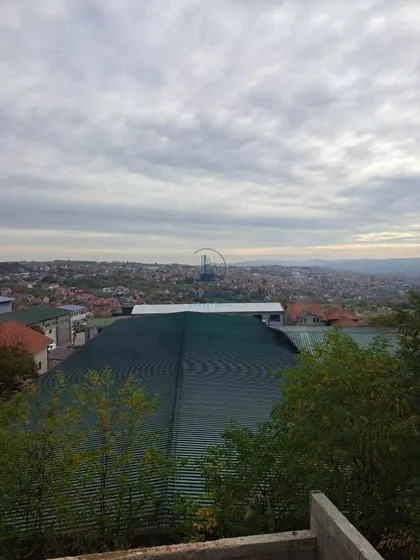 Mali Mokri Lug | 4zida.rs