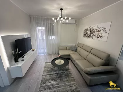 JANKA ČMELIKA | 4zida.rs