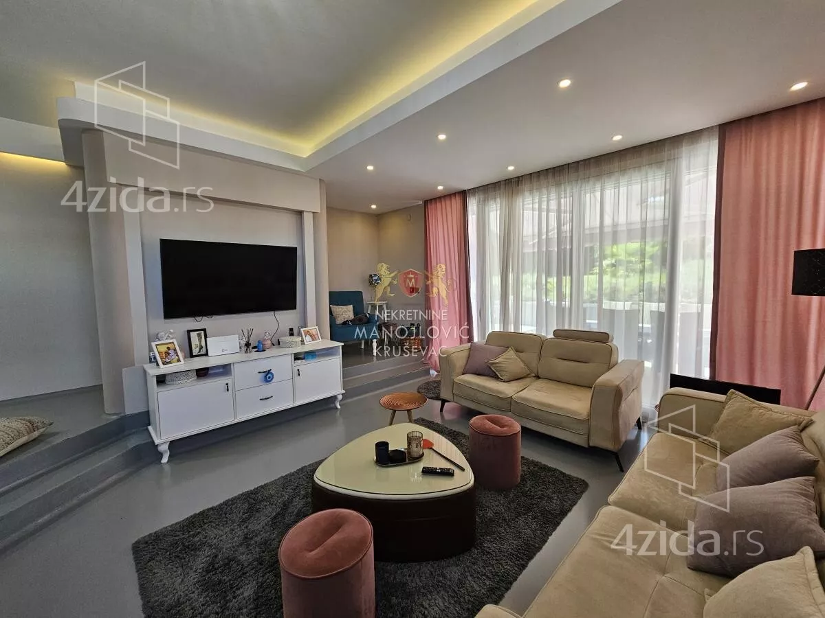 Kuća | 4zida
