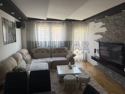 Jovana Ristića | 4zida.rs