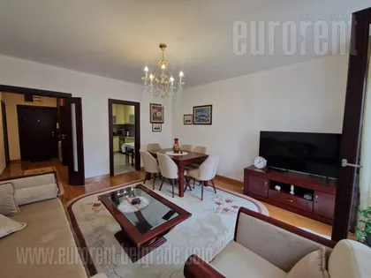 HRAM SVETOG SAVE | 4zida.rs